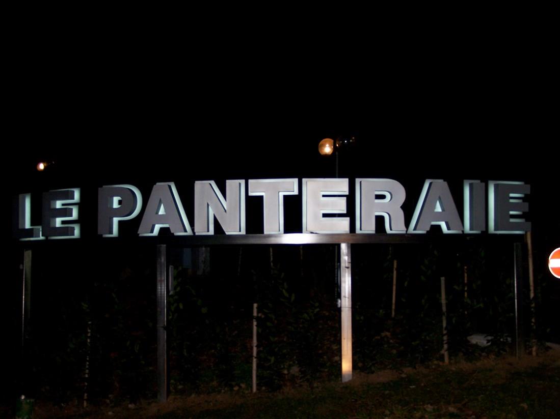 Insegne - panteraie - Insegne Astor Pubblicità Astor Pubblicità Insegne - panteraie - Insegne Astor Pubblicità
