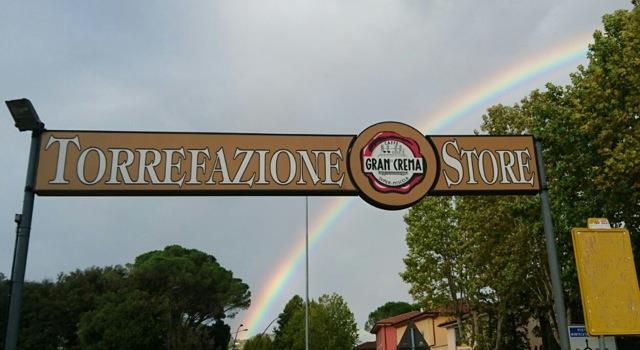 Insegne - gran crema arcobaleno - Insegna luminosa bifacciale Astor Pubblicità Insegne - gran crema arcobaleno - Insegna luminosa bifacciale