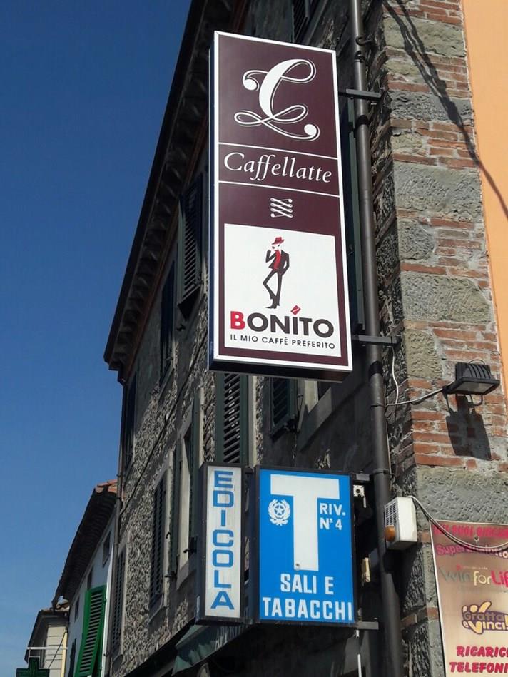 Insegne - CAFFELLATTE - Insegna luminosa bifacciale Astor Pubblicità Insegne - CAFFELLATTE - Insegna luminosa bifacciale