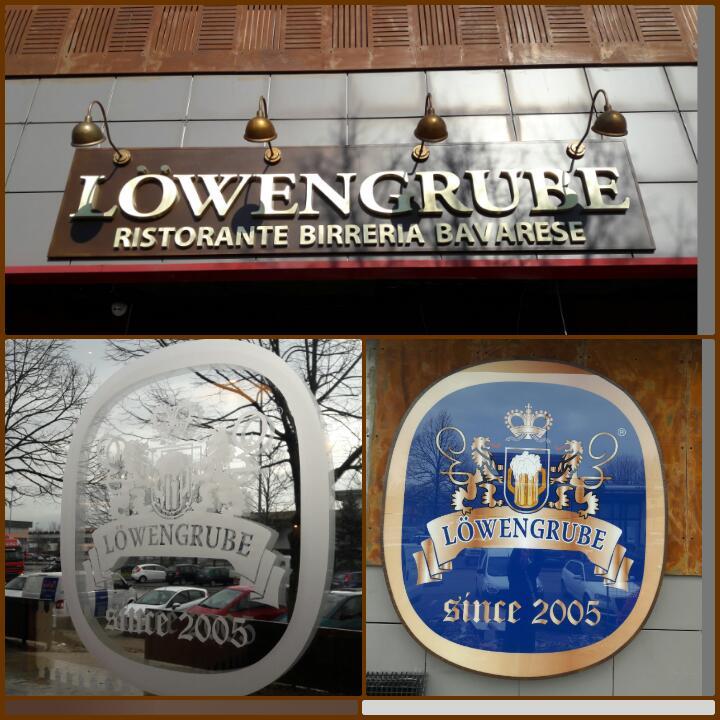 Insegne - Lowengrube - Insegne in ottone e vetrofania Astor Pubblicità Insegne - Lowengrube - Insegne in ottone e vetrofania